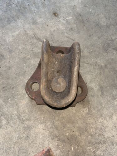 Farmall H Early SH tractor Original IH draw bar support bracket anchor mount