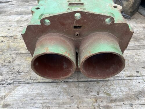 USED JOHN DEERE B TRACTOR CYLINDER BLOCK  B1783R