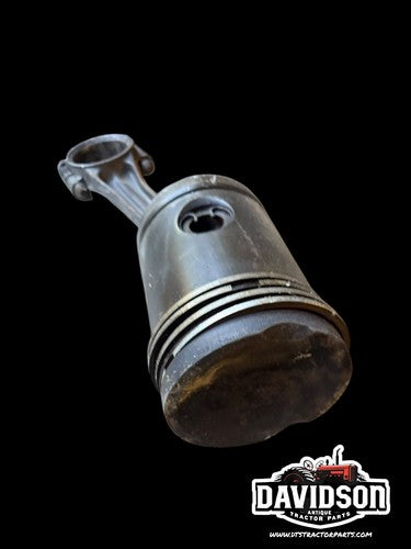 John Deere A 60 Tractor Connecting Rod & Piston A4648R A3282R