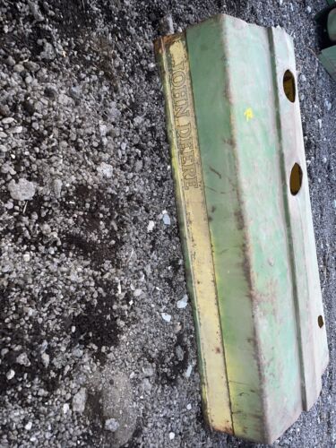 John Deere R DIESEL Hood antique tractor