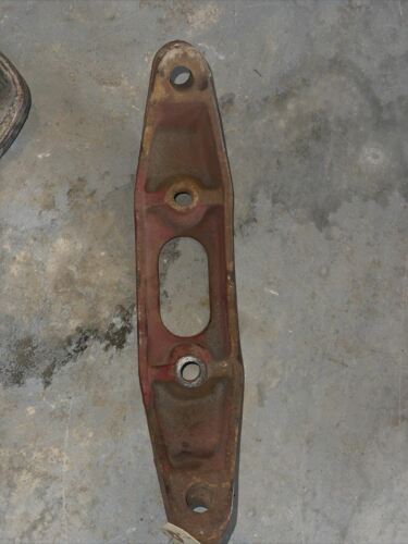 Farmall 450 400 Tractor Orgnal IH IHC front pedestal cultivator mounting bracket