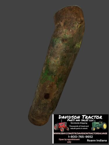 John Deere Water Pipe F685R Antique Tractor