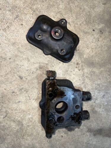 B435R Oil Filter Head John Deere Unstyled B Serial #1000-40781 and BR BO Tractor