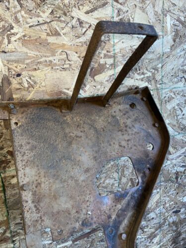 McCormick W9 WD9 Floor platform fender Mount Antique Tractor