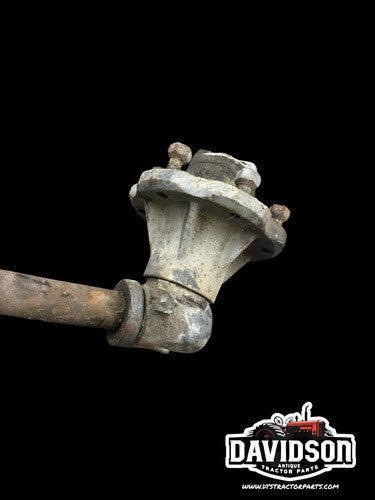 Massey Ferguson 230 Right Hand Spindle And Hub Antique Tractor
