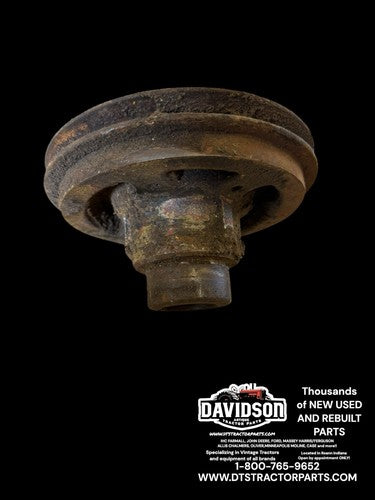 International C-135 Farmall 340 Crankshaft Pulley Antique Tractor