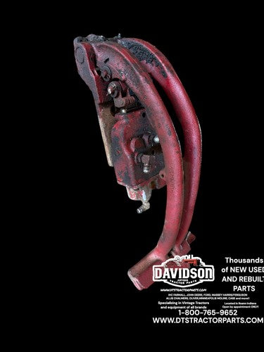 IH Farmall 826 Good Working Brake Valve Assembly W/mounting Bracket And Pedals