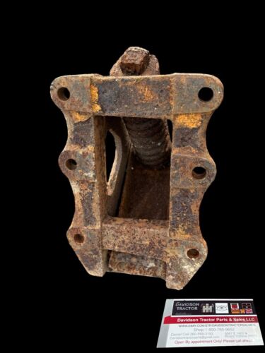 Unstyled John Deere A JD Tractor seat mounting bracket brace & bottom A60R