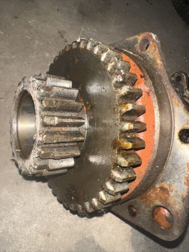 Farmall Super M SM IH tractor transmission housing input drive gear assembly