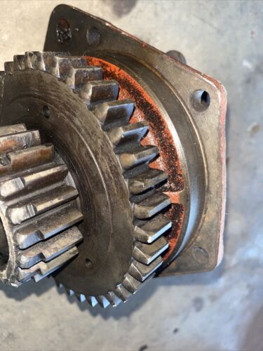 FARMALL M transmission Input Gear assembly IHC M MD Antique Tractor 6721-D