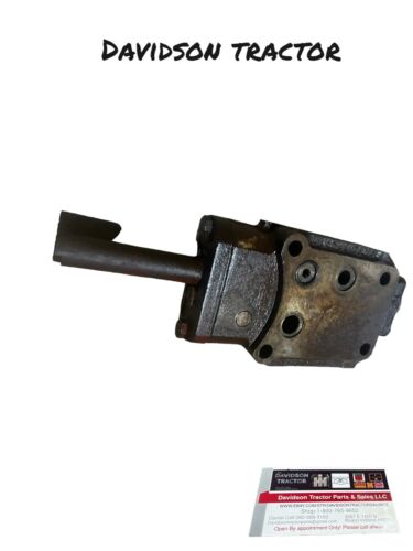 IHC Farmall Hydraulic Block Antique Tractor