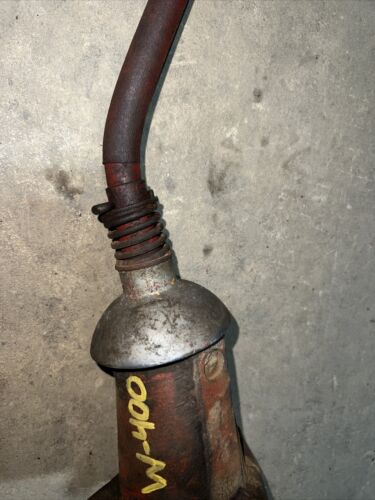 International W-400 Wheatland Shifter Antique Tractor