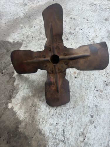 Farmall / IH Cub Tractor Front Fan Blade Assembly With Pulley