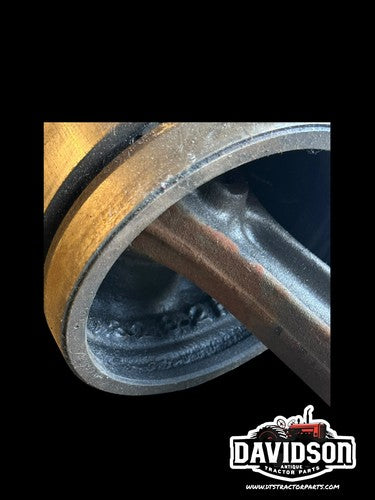 John Deere A 60 Tractor Connecting Rod & Piston A4648R A3282R