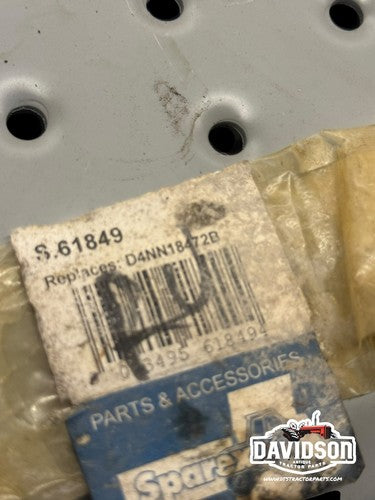 New Step Plate Ford 2100 2600 3400 4000 D4NN18472B RH LH PAIR