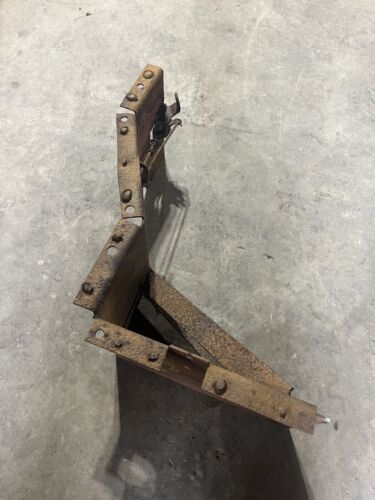 IHC Mcormick WD9 RIGHT foot platform W9 Diesel International Antique tractor