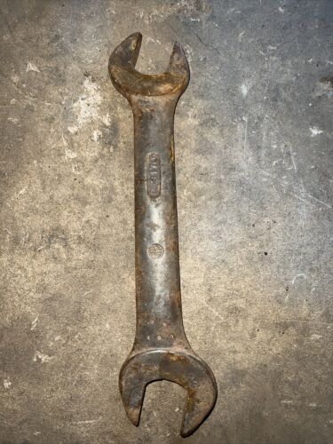 IH International Harvester Open end wrench Vintage tool G-3170