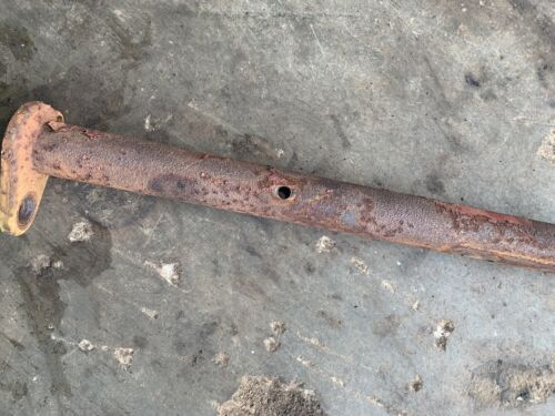 Farmall B BN tractor IH steering shaft support tower bracket &/ main bearing