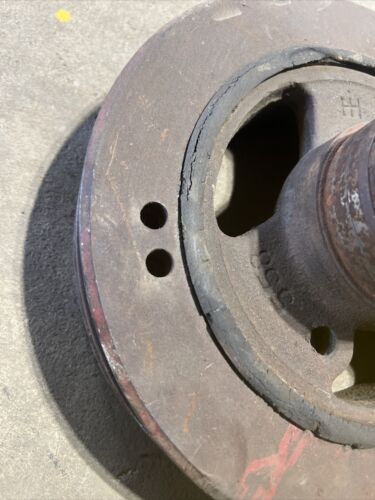 International Tractor  Crankshaft Damper 9” Pulley 606-786-C92 Antique Tractor