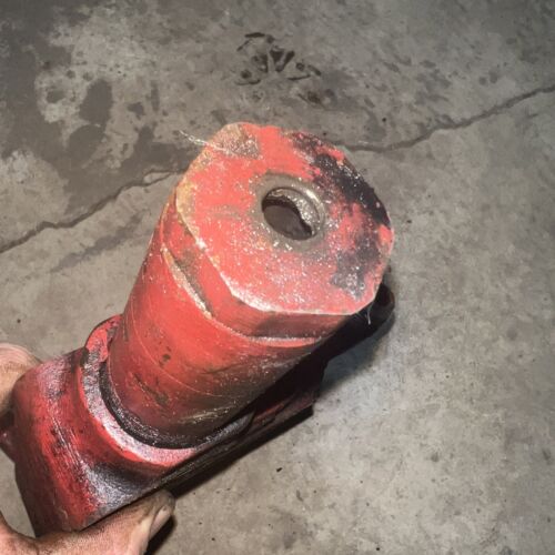IH Farmall 404 Hydraulic valve W/Handle 378029-R1