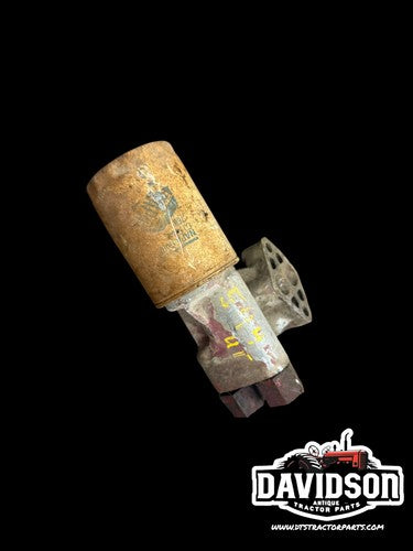 International 544 Utility Oil Filter Housing Assembly Antique Tractor