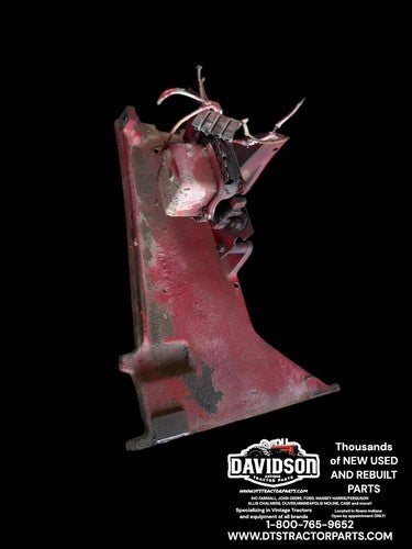 1970 Farmall IH 826 Tractor Left Dash Support Bracket 398108R3