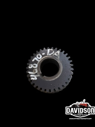 IHC Farmall A,B,C,100,130,340,404 Crankshaft Gear Antique Tractor 46870-DA