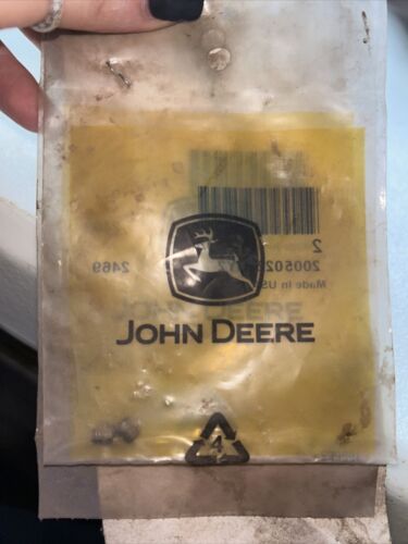 John Deere PLUG R10041