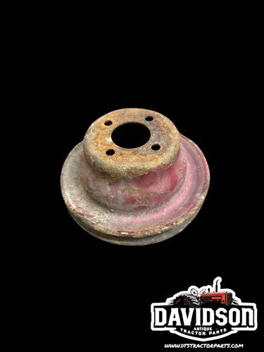 IH International Farmall 340 504 Gas Water Pump Pulley C-153 C-135