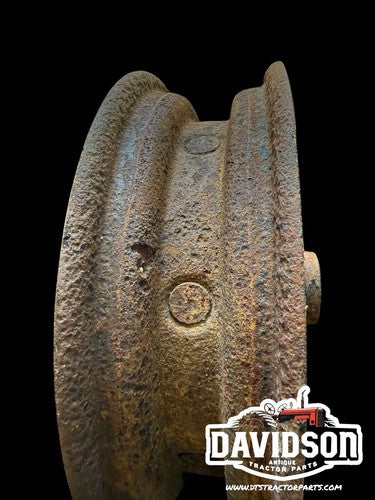 John Deere 4x16 Round Spoked Implement Rim 4 Bolt Hub Cap Antique Tractor