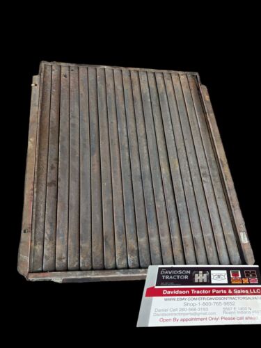 John Deere Unstyled G Shutter Assembly Antique Tractor