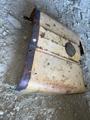 IH FARMALL 424 444 2444 TRACTOR CENTER FUEL TANK HOOD - NICE NO DENTS