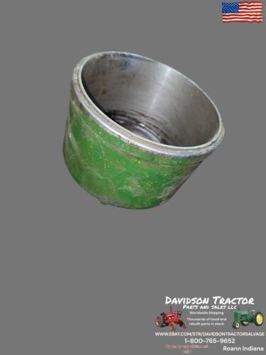John Deere Hydraulic Cover L29250
