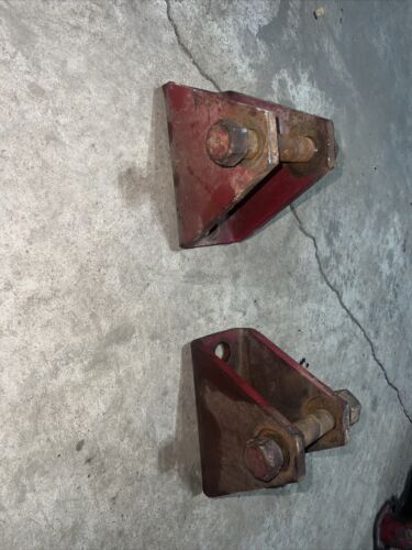 IHC Mcormick WD9 W9  Drawbar Mounting bracket PAIR antique tractor Farmall