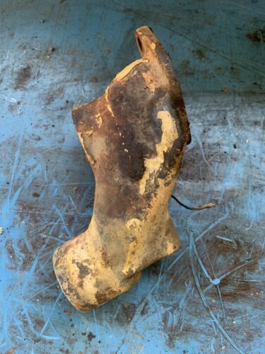 Farmall Cub IH 154 upper water casting 352071-R1