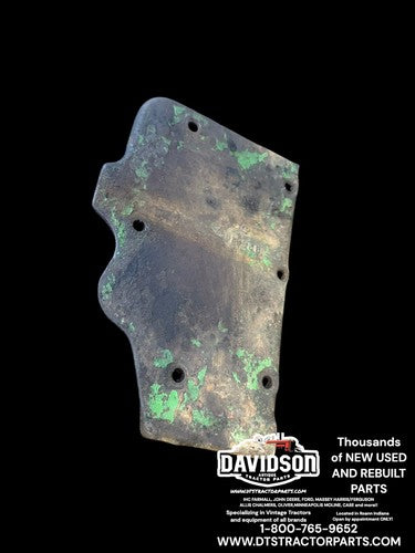 JOHN DEERE LATE B. CRANKCASE COVER B2661R. Antique Tractor