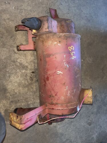 International Farmall 856 Air cleaner Assembly Antique tractor