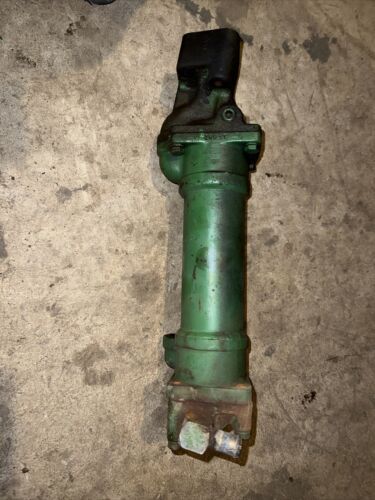 John Deere 4270 Diesel Engine Oil Cooler with Cap AR32694 R32122 3020 4230 500C