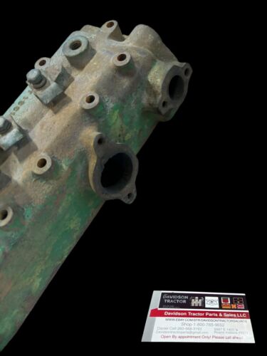 JOHN DEERE 1010 / 2010 CRAWLER / DOZER / TRACTOR. ENGINE  VALVE COVER ( DIESEL )