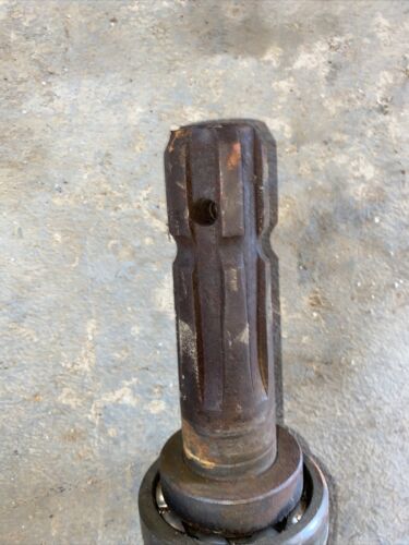 International 444 2424 2444 tractor IH Power Take Off PTO shaft & bearing