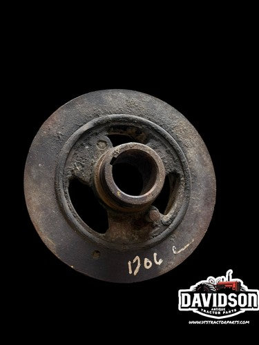 International Harvester 806 1206 1026 856 1256 1456 Crankshaft Pulley