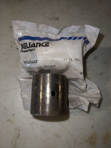 R55647 Piston Pin Bushing 1530, 2040, 301A, 302, 302A, 310, 350B, 350C,+