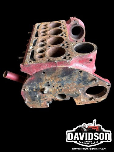 Farmall cub IH cast Engine block 251341R2 Antique Tractor