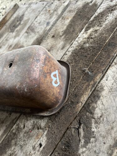 Farmall A B C 100 130 200 230 Valve cover Antique tractor