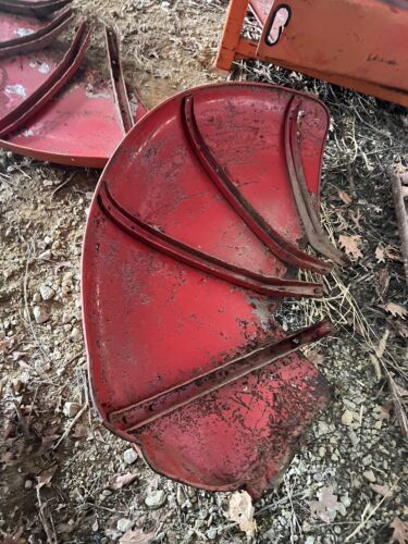 IHC Mccormick W9 gas fenders pair Antique Tractor