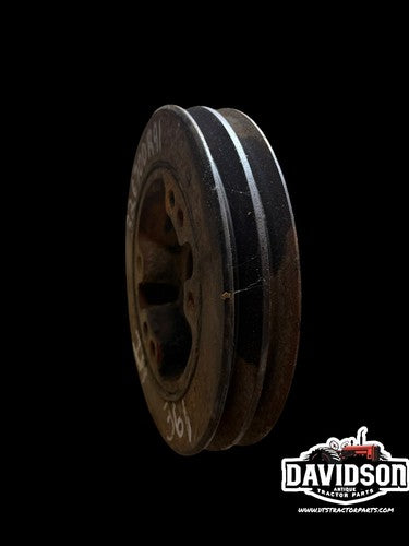 International 361 407 1026 1256 1456 856 Front Crankshaft Pulley Antique Tractor