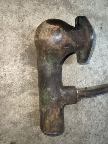 John Deere Unstyled B Carburetor Air Cleaner Elbow B76R