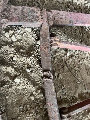 International 560 Wheetland Drawbar Antique Tractor