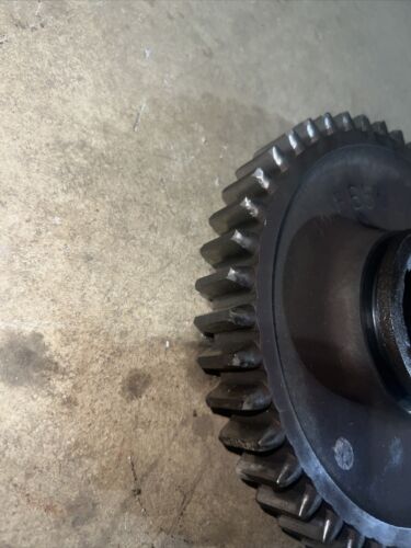 Farmall M IH Tractor top upper transmission 1st drive 44T gear 56533D