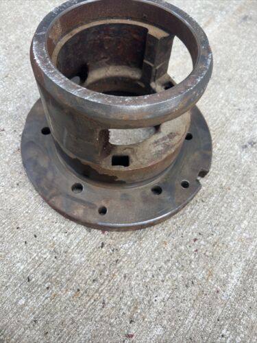 International Harvester/Farmall Housing For 300/350 Tractor (358058R1)